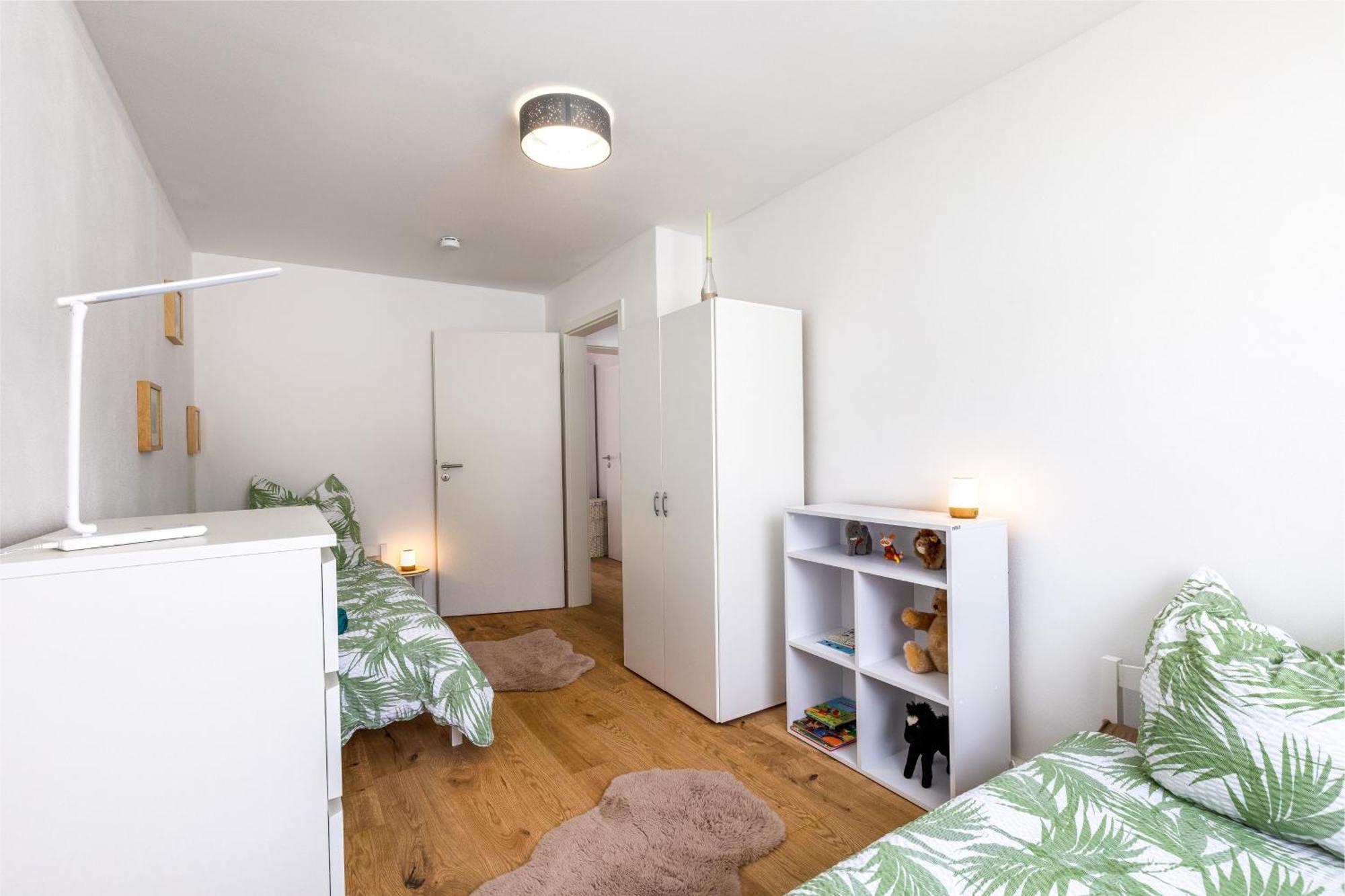 Schoenes, Modernes Apartment Mit Zwei Schlafzimmern - Zentral Mit Balkon Fuer 6 Personen Montabaur Luaran gambar